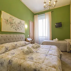 ** Affittacamere Albachiara Italia